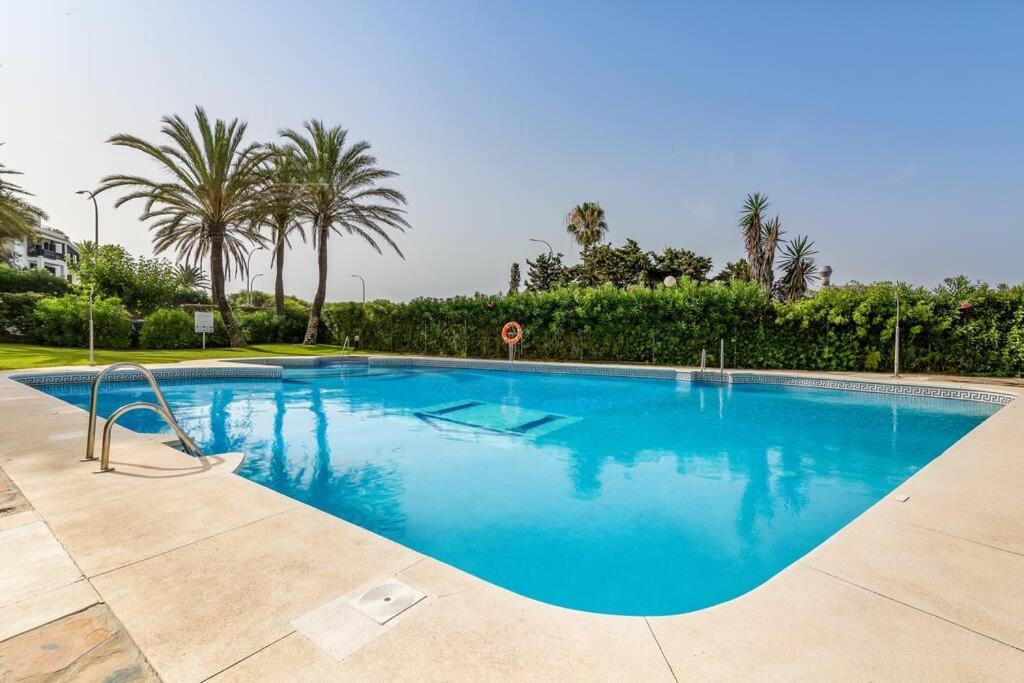 Oleholidays 1133 Romana Playa Primera Linea Playa Marbella Kültér fotó