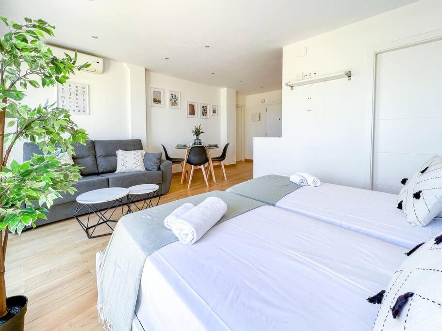 Oleholidays 1133 Romana Playa Primera Linea Playa Marbella Kültér fotó