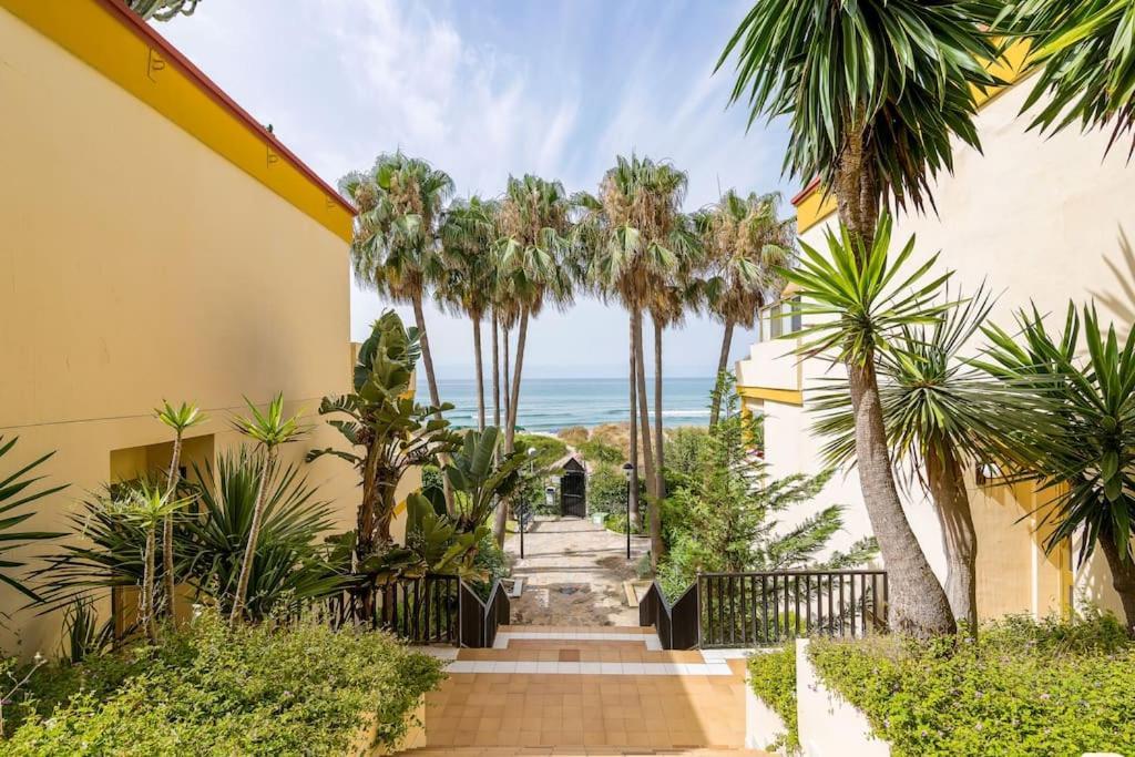 Oleholidays 1133 Romana Playa Primera Linea Playa Marbella Kültér fotó