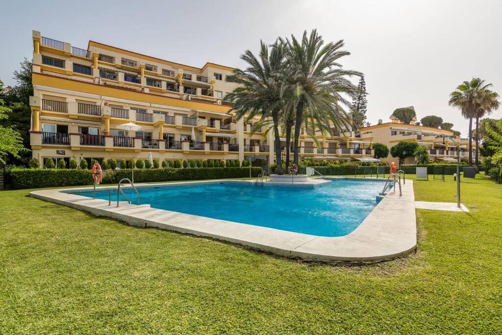 Oleholidays 1133 Romana Playa Primera Linea Playa Marbella Kültér fotó