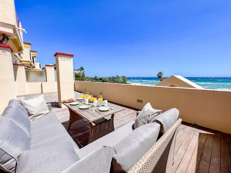 Oleholidays 1133 Romana Playa Primera Linea Playa Marbella Kültér fotó