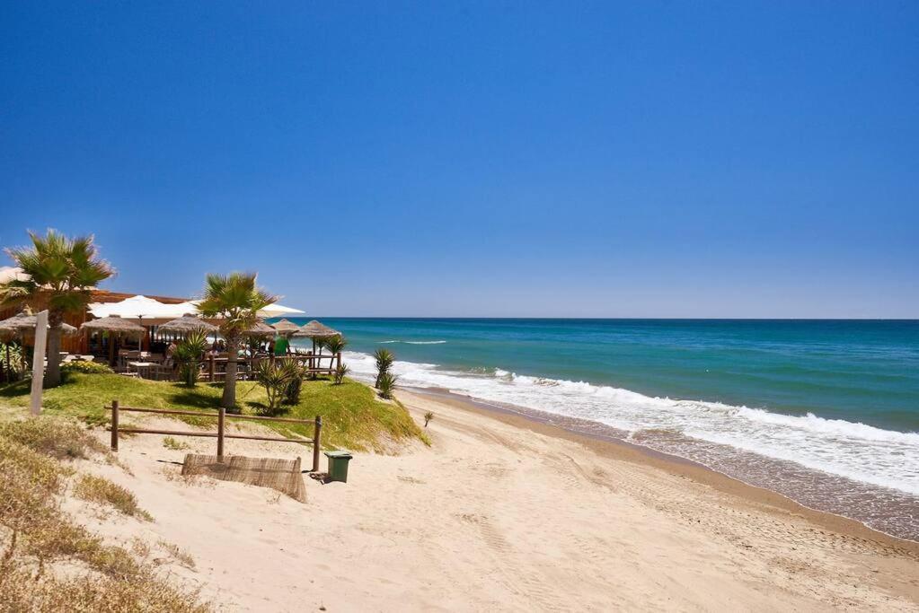 Oleholidays 1133 Romana Playa Primera Linea Playa Marbella Kültér fotó