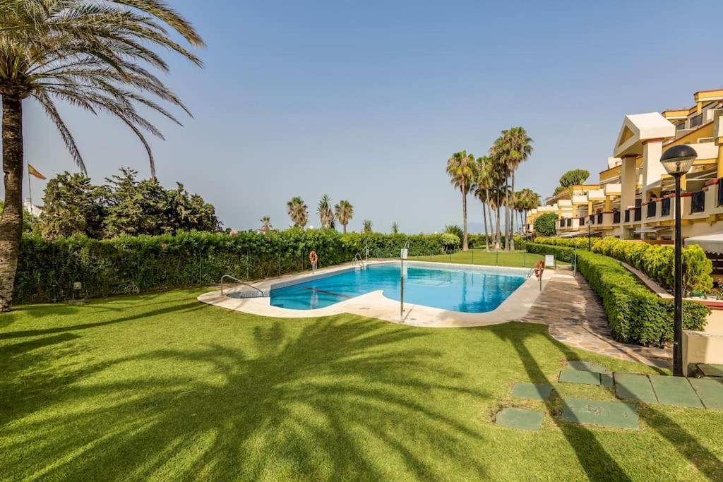Oleholidays 1133 Romana Playa Primera Linea Playa Marbella Kültér fotó